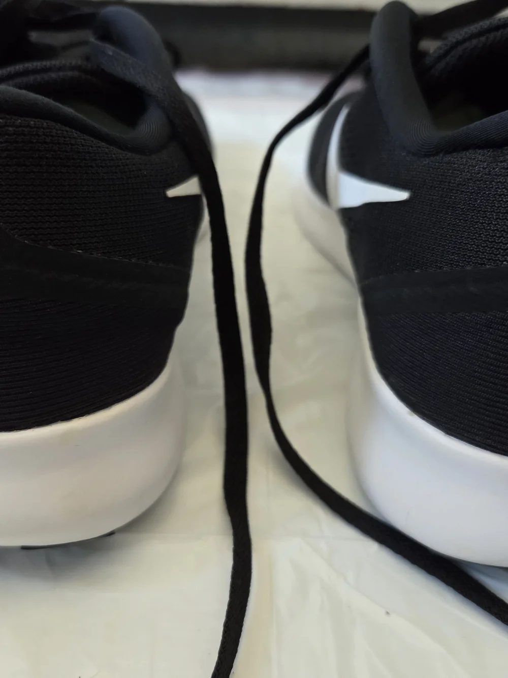 Nike Free RN 2016 Black White Volt Run Natural